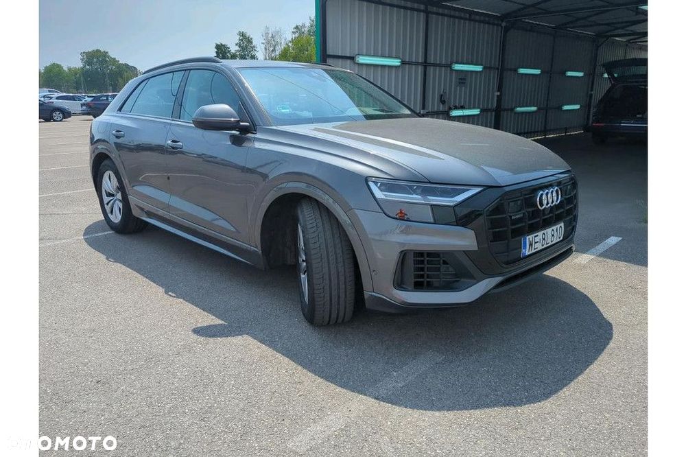 Audi Q8 - 2