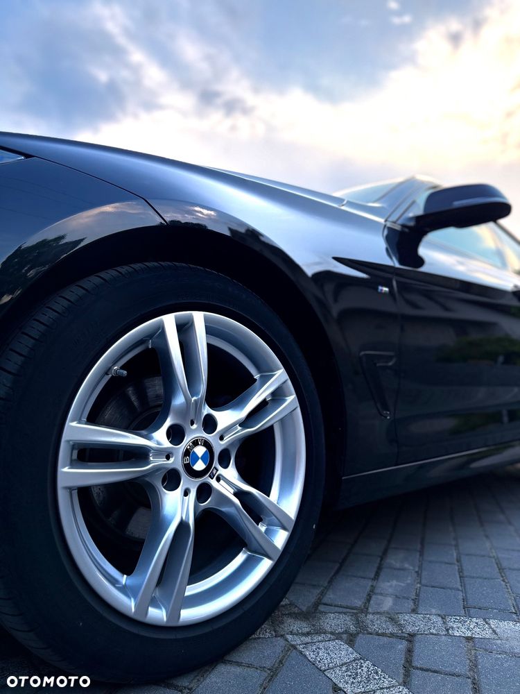 BMW Seria 3 320i xDrive M Sport - 9