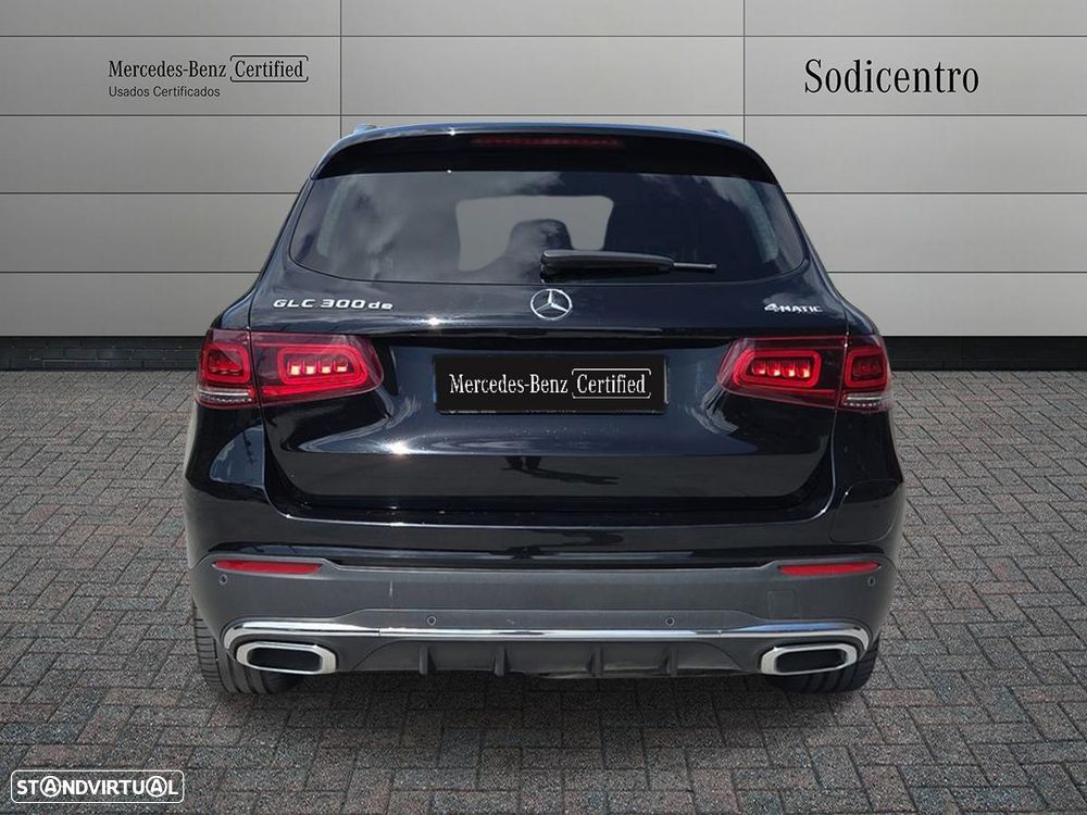 Mercedes-Benz GLC 300 de 4Matic - 9