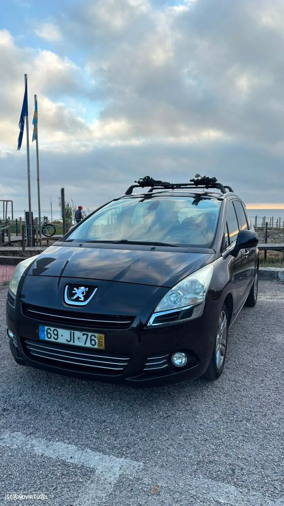 Peugeot 5008 - 5
