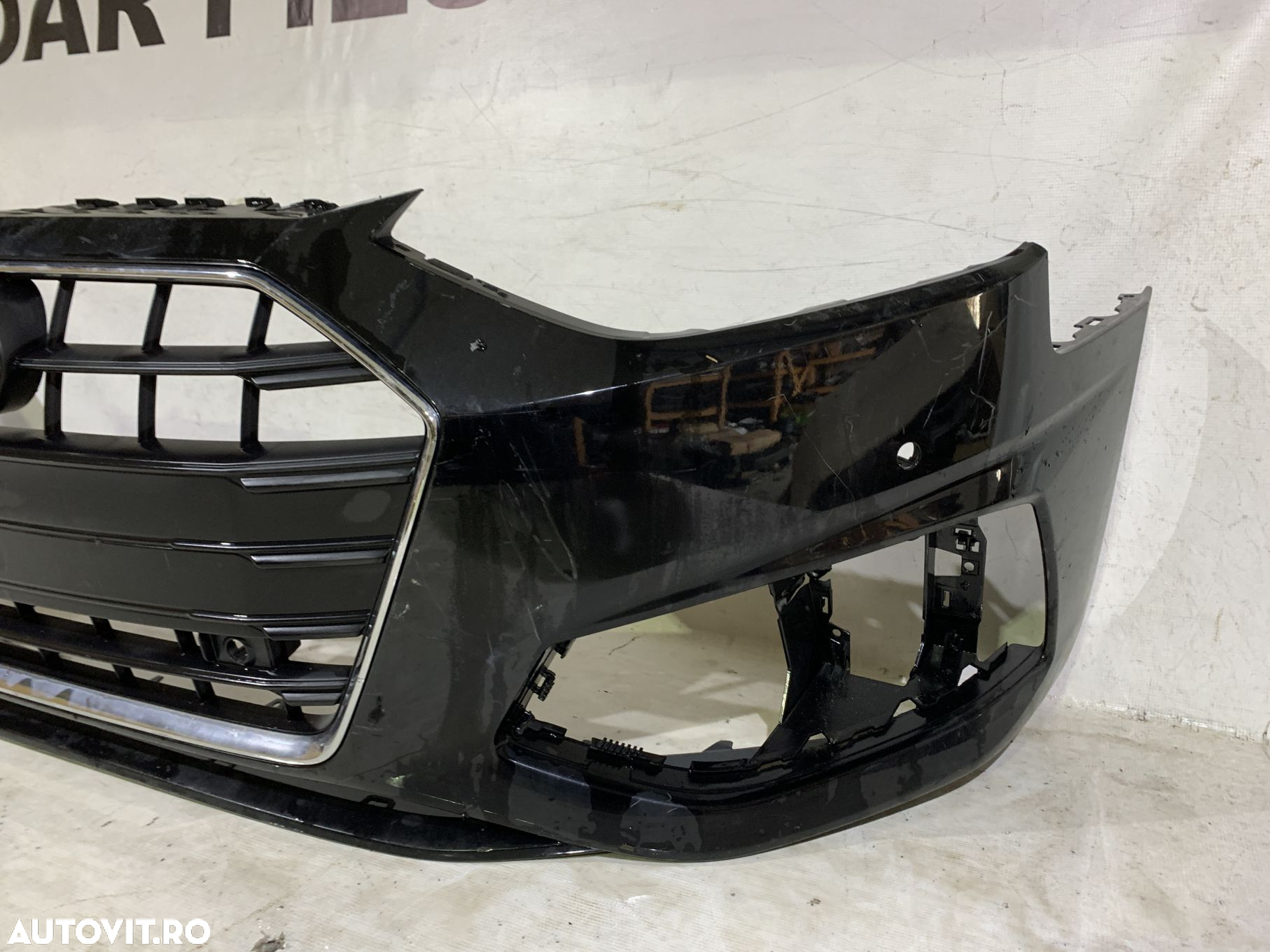 Bara fata Audi A4, B9, facelift, 2020, 2021, 2022, 2023, 2024, cod origine OE 8W0807437AH, cu gauri pentru senzori de parcare. Grila are o dunga pe crom. - 4