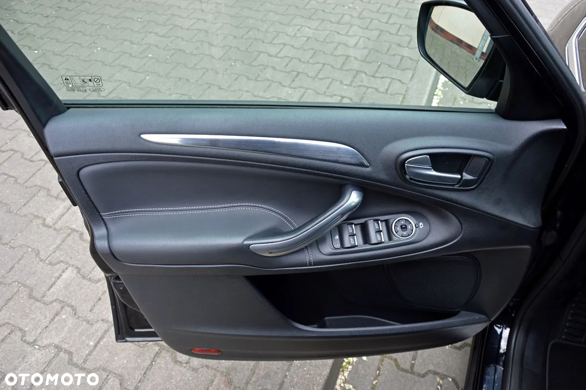 Ford S-Max 2.0 TDCi Titanium - 11
