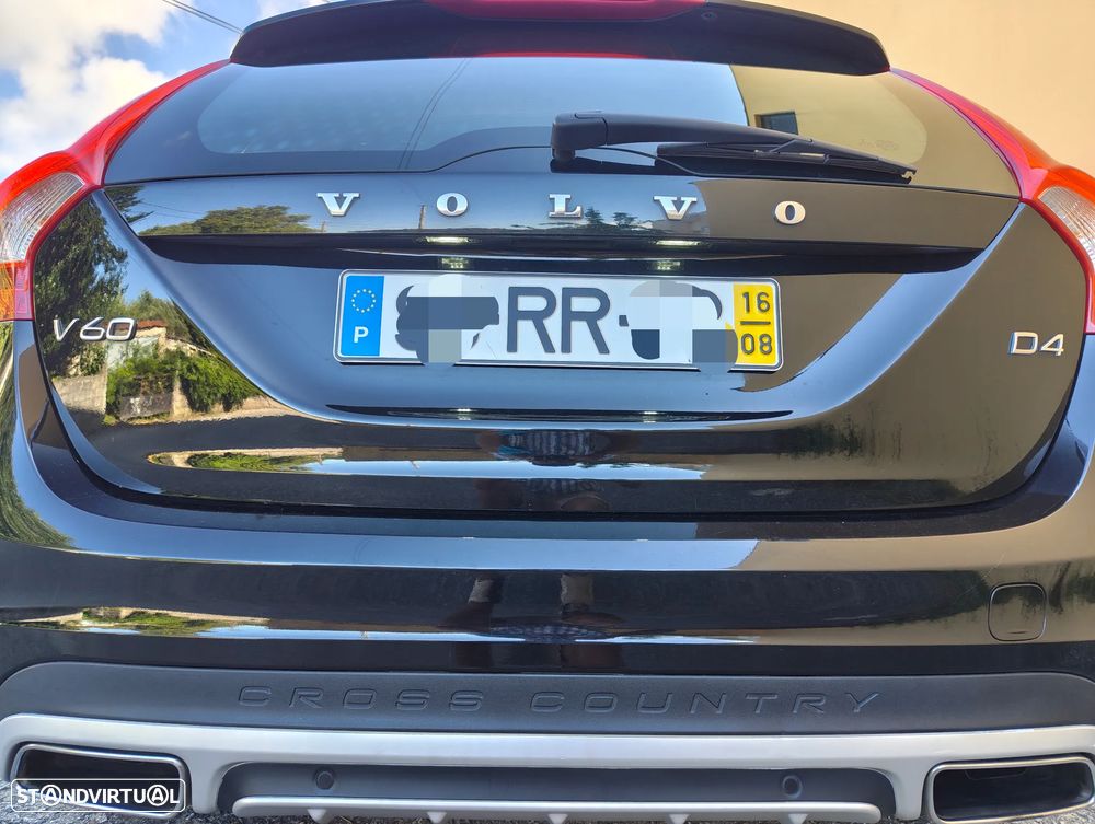 Volvo V60 Cross Country 2.0 D4 Momentum - 5
