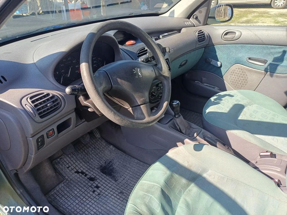 Peugeot 206 1.4 Mistral - 5