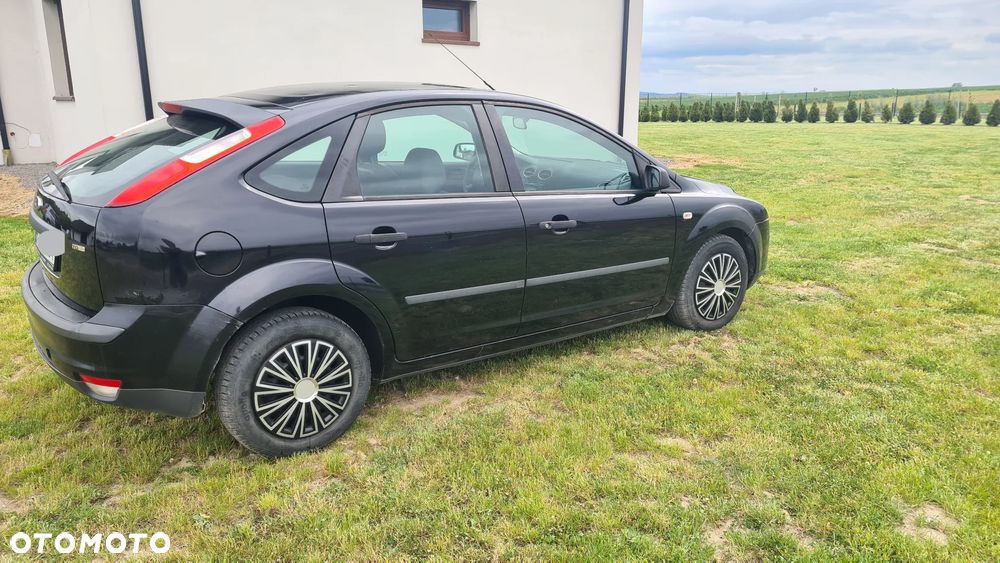 Ford Focus 1.6 TDCi Ambiente - 6