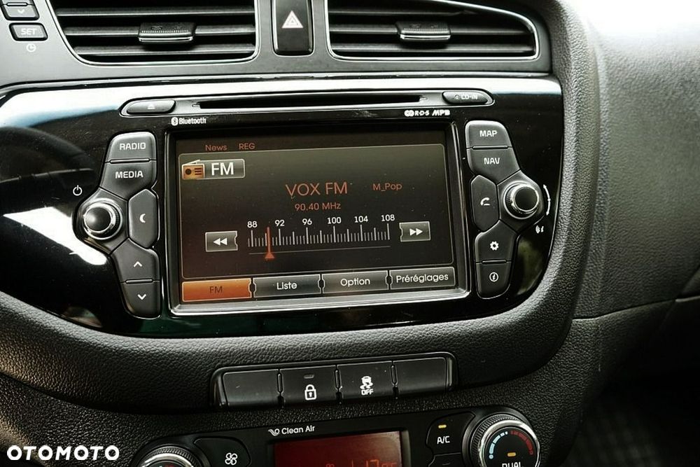 Kia Ceed - 22