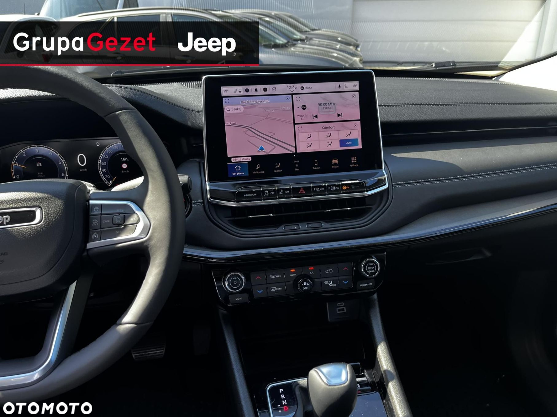 Jeep Compass - 10