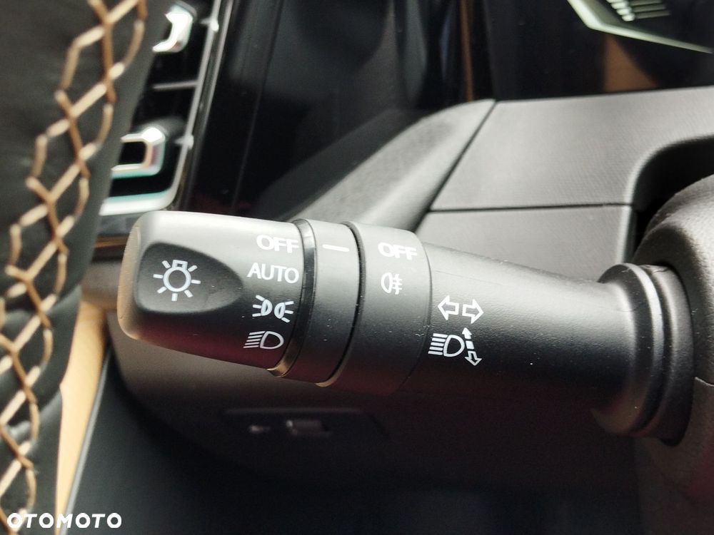 GAC Emzoom 1.5T Luxury DCT - 22