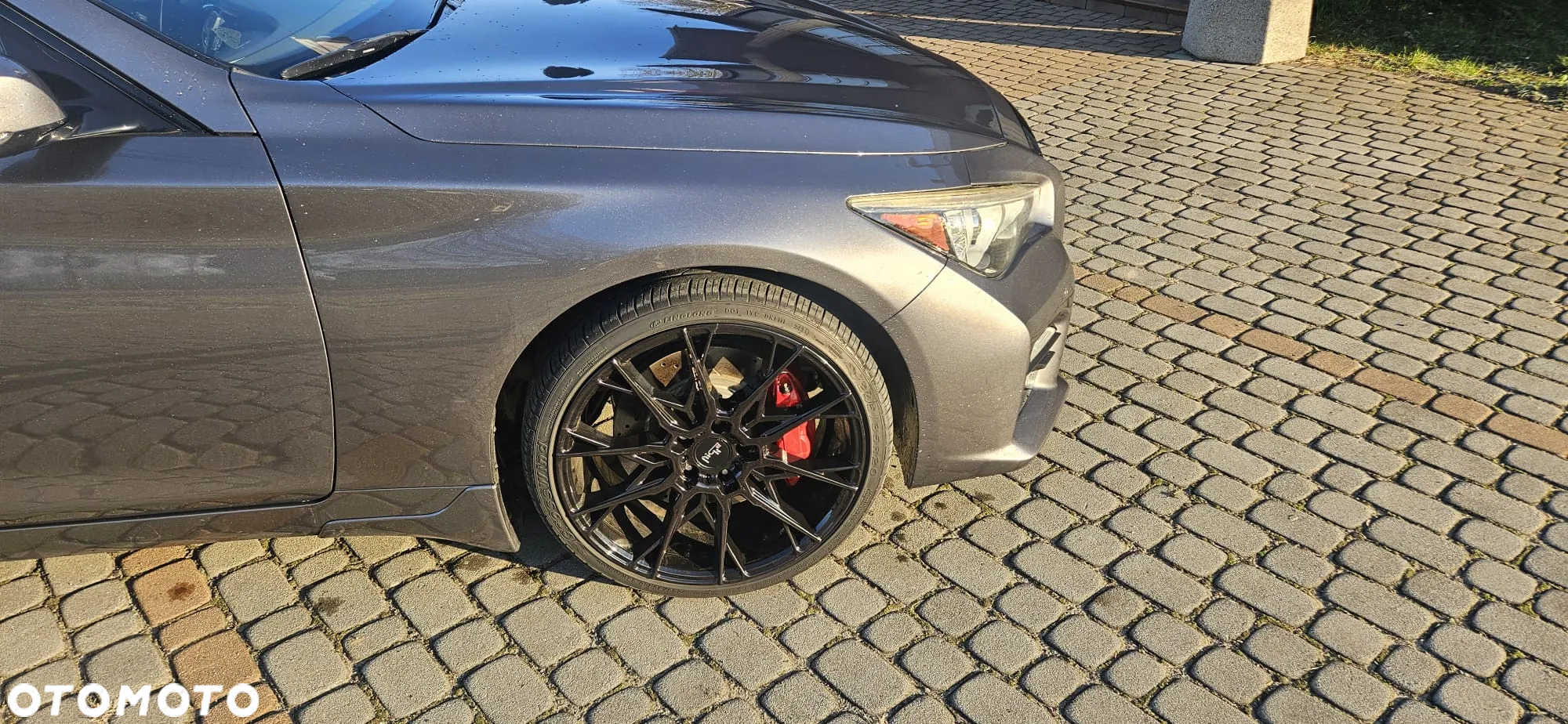 Infiniti Q50 - 16