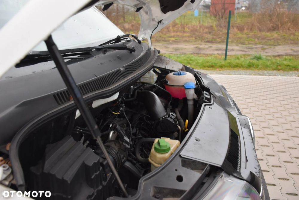 Volkswagen T5 TRANSPORTER - 24