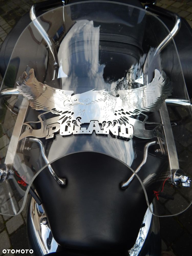 Suzuki Boulevard - 4