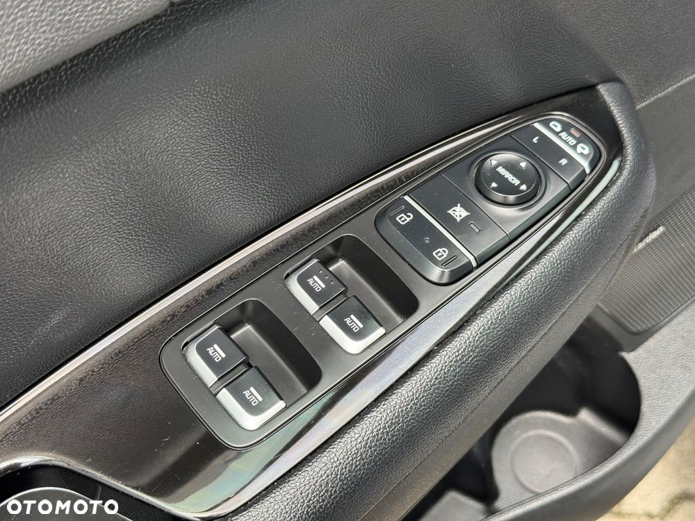 Kia Optima Sportagon 1.6 T-GDI DCT OPF GT Line - 34