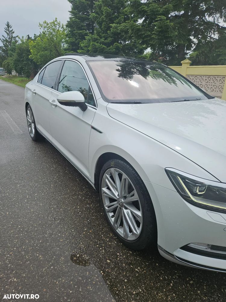 Volkswagen Passat 2.0 TDI SCR 4Mot DSG Highline - 8