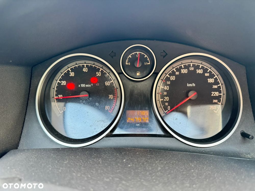 Opel Astra - 9