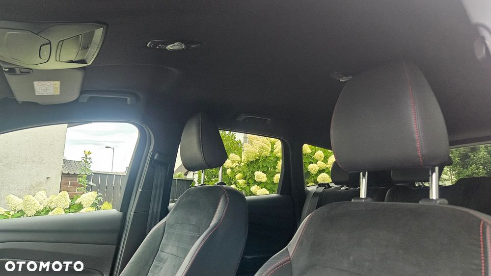 Ford Kuga 2.0 TDCi 2x4 ST-Line - 19