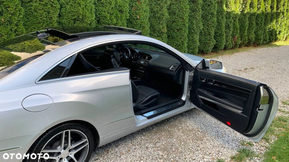 Mercedes-Benz Klasa E 350 BlueEFFICIENCY 7G-TRONIC Avantgarde - 34