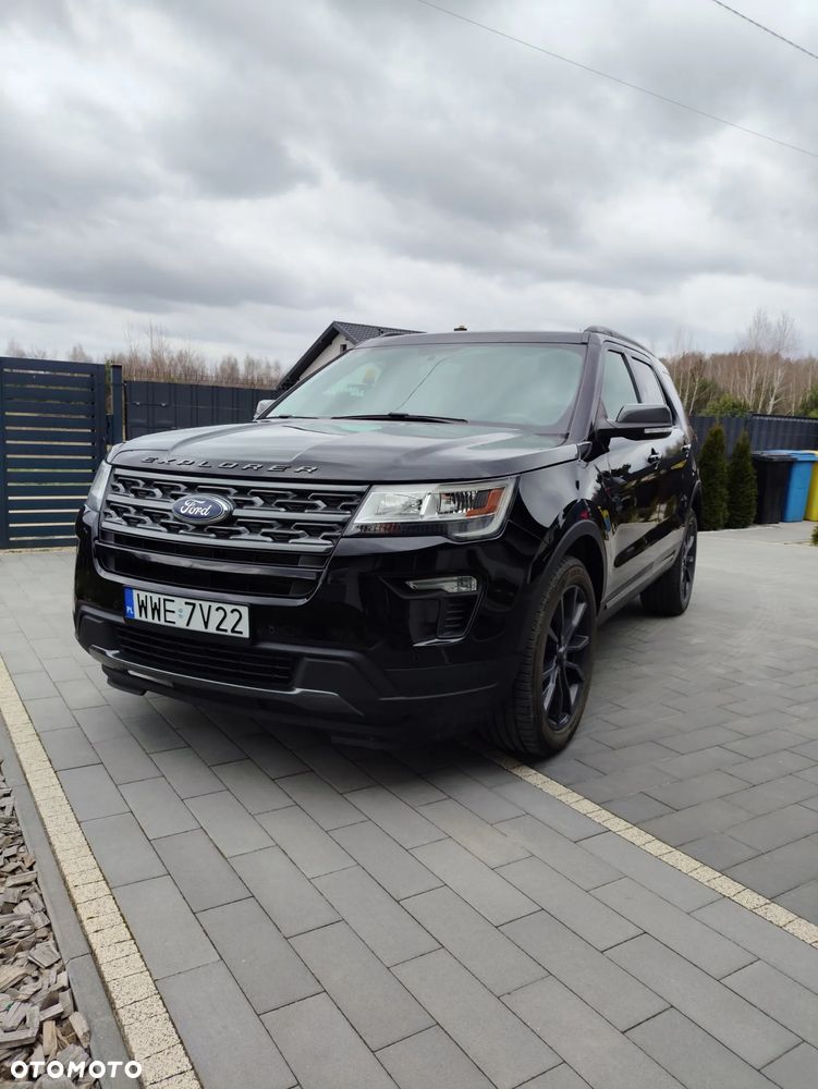 Ford Explorer - 1