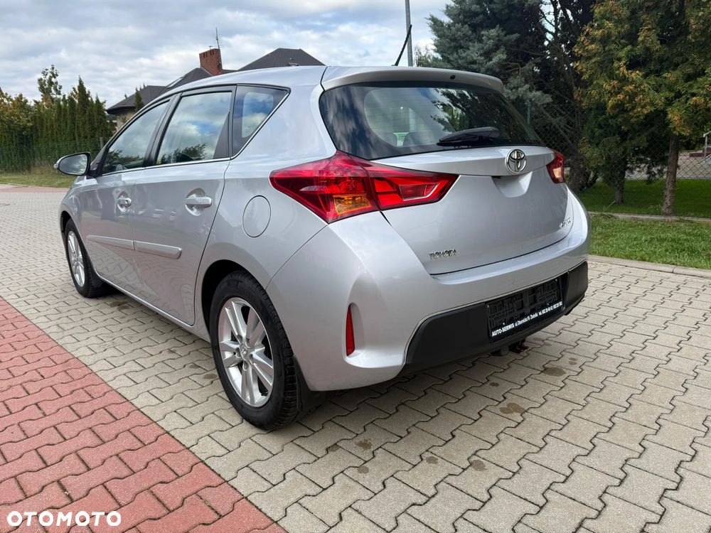 Toyota Auris - 6