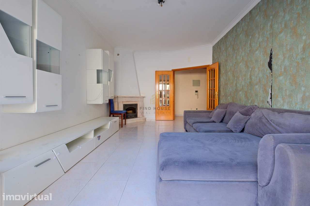 Apartamento T2 com terraço, lugar de garagem e arrecadação em Vale de - Grande imagem: 5/24