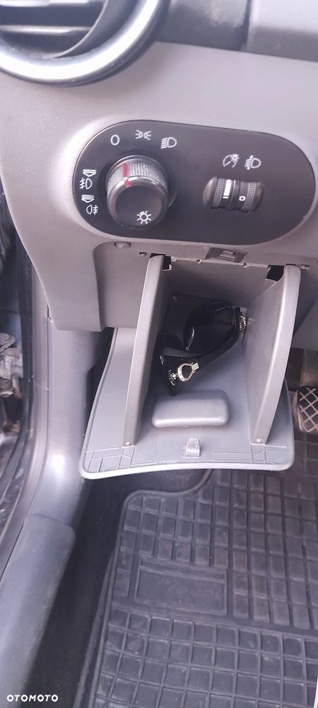 Seat Ibiza 1.4 16V Style - 10