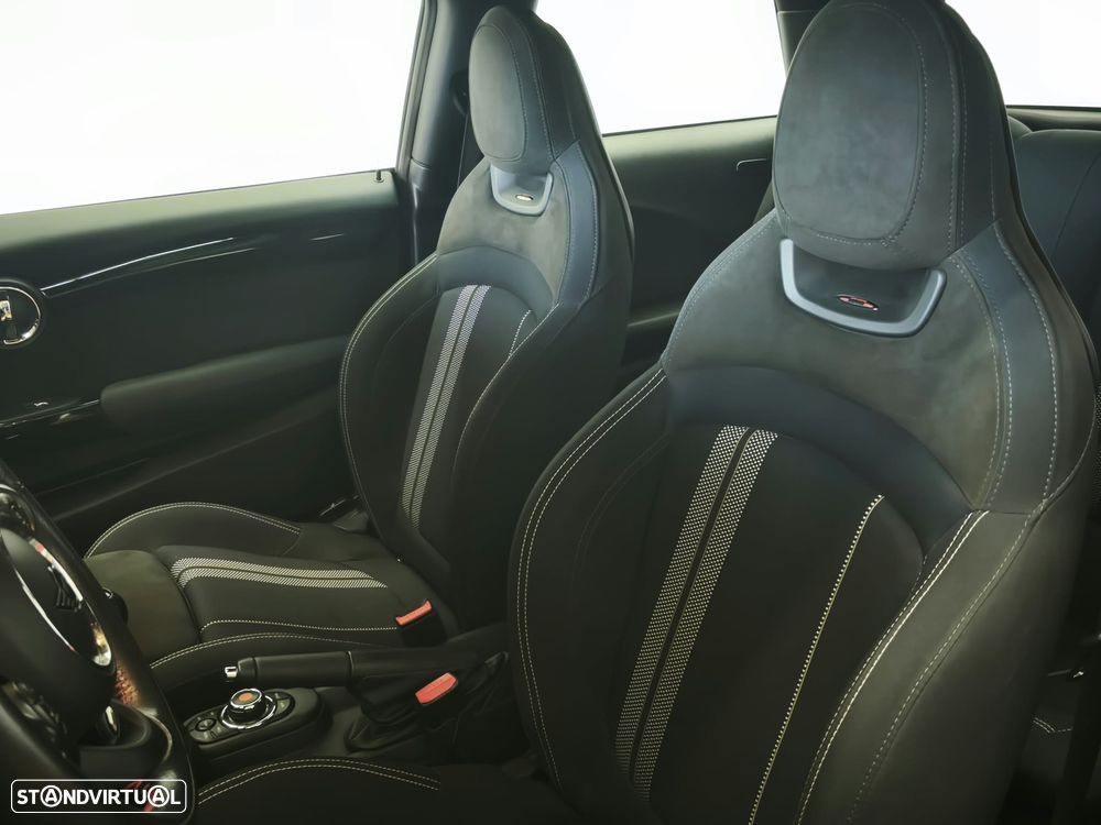MINI 3 Portas John Cooper Works - 7