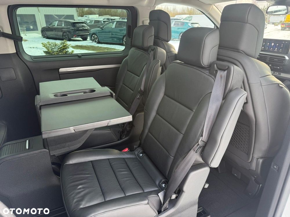 Opel Zafira - 18