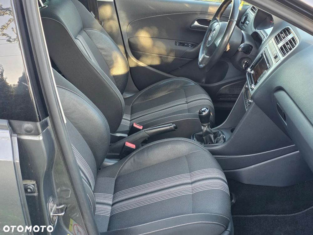 Volkswagen Polo 1.6 TDI MATCH - 27