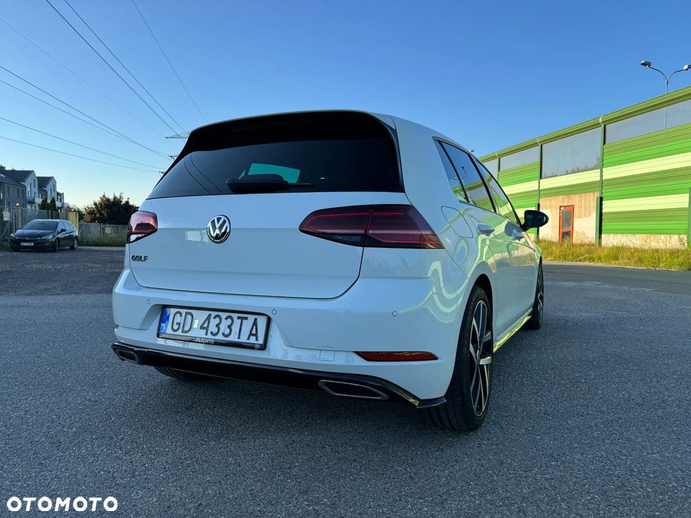 Volkswagen Golf - 15