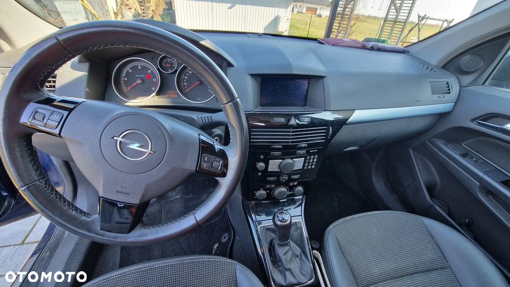 Opel Astra 1.3 CDTI Edition - 10