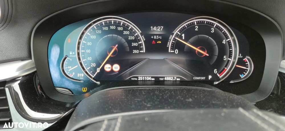 BMW Seria 5 530d Aut. Luxury Line - 37