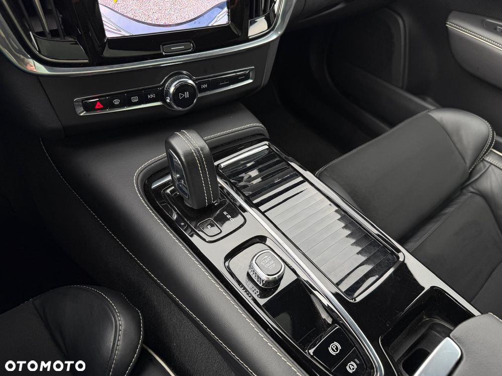Volvo V90 - 33