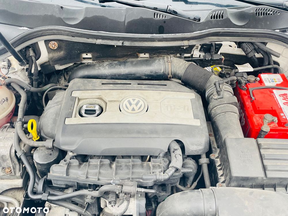 Volkswagen Passat - 8