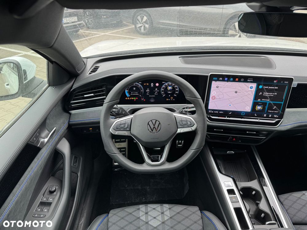 Volkswagen Passat Variant 2.0 TDI SCR R-Line Plus DSG - 17