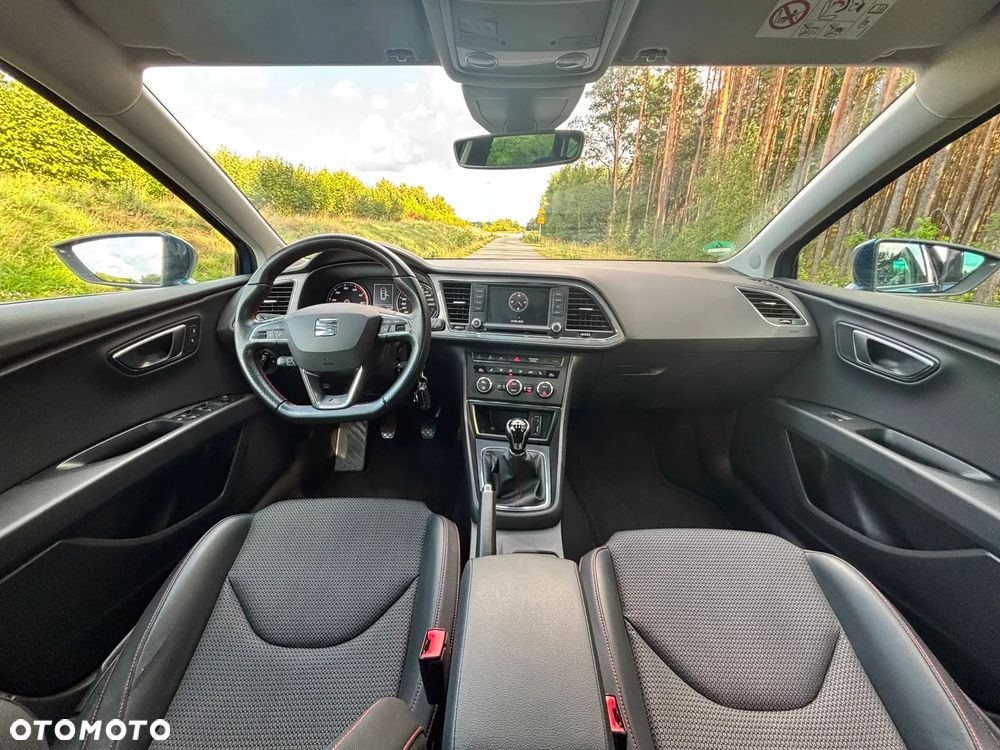 Seat Leon 1.4 EcoTSI FR Black S&S - 24