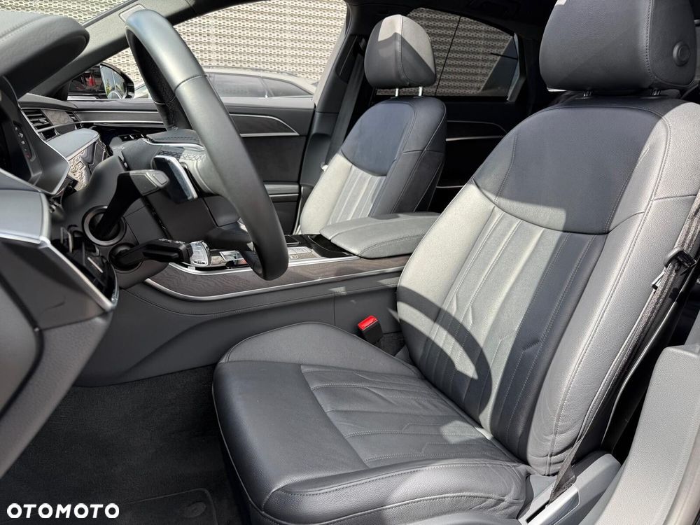 Audi A8 - 17