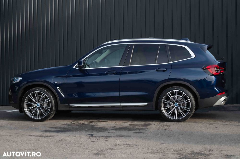 BMW X3 xDrive30e AT PHEV - 9
