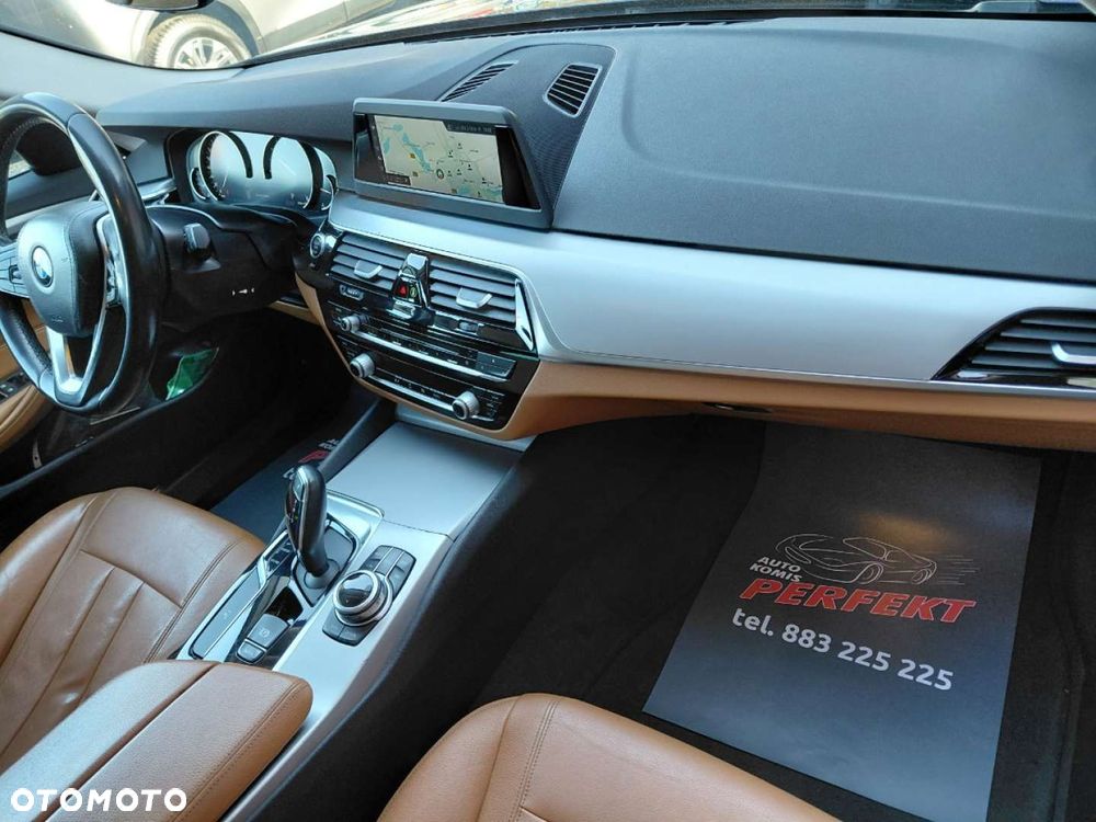 BMW Seria 5 - 12