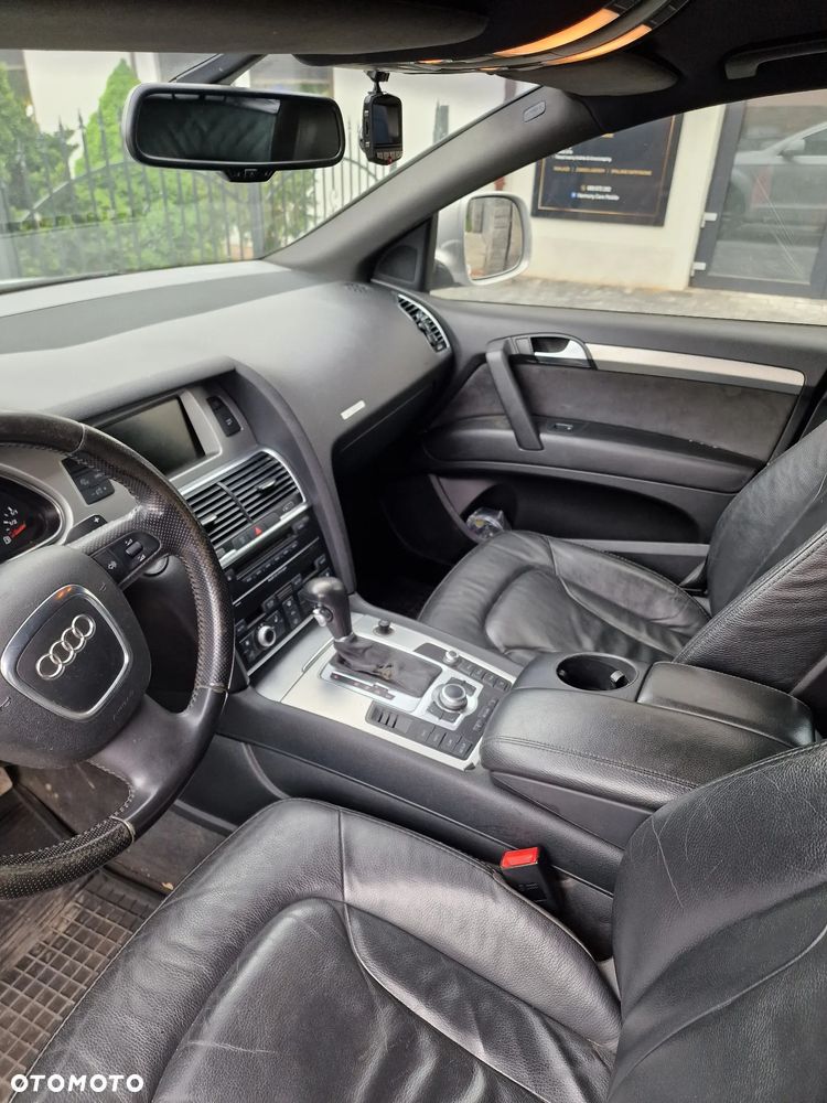 Audi Q7 3.0 TDI Quattro Tiptronic - 14