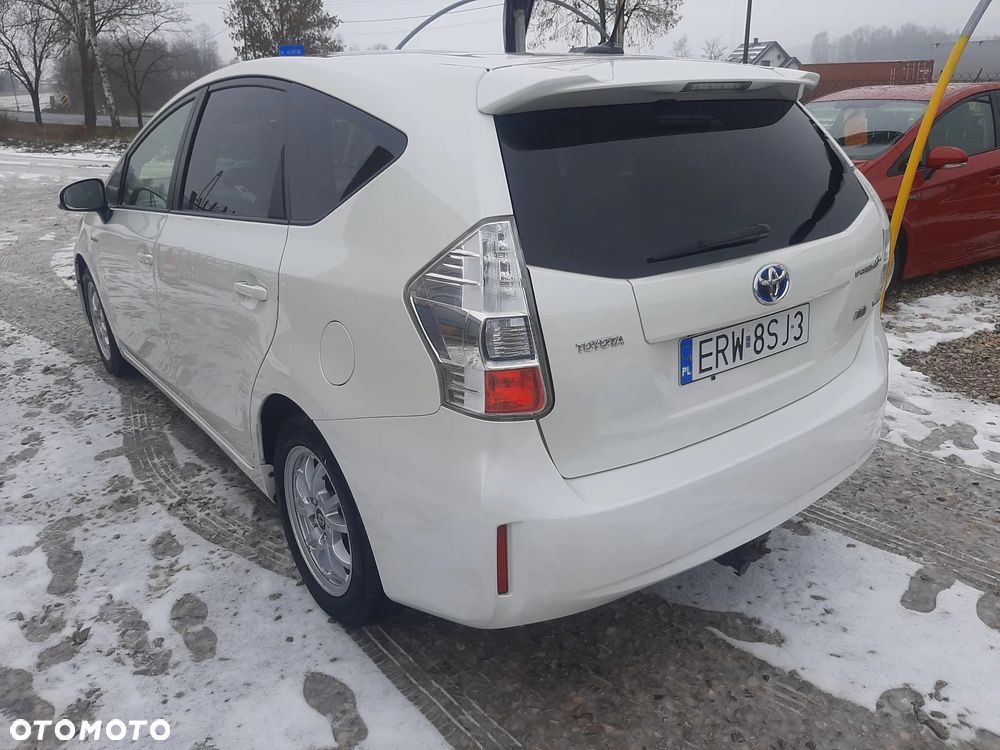 Toyota Prius+ (Hybrid) Executive - 4