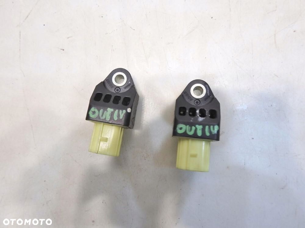 SENSOR UDERZENIOWY SUBARU OUTBACK IV 98237AJ000 - 2