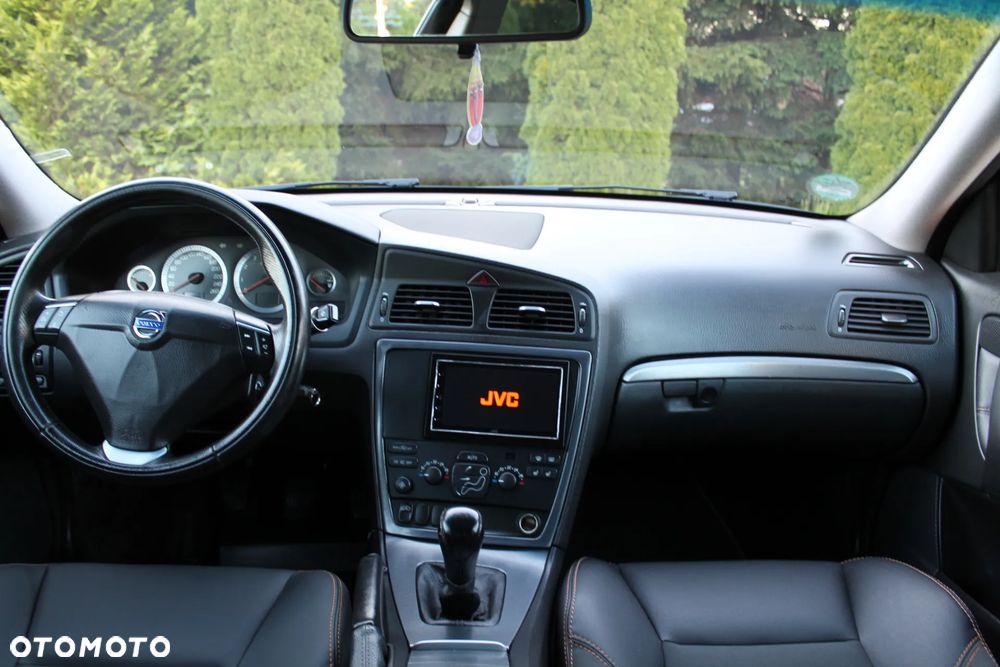 Volvo S60 2.4 Comfort - 28