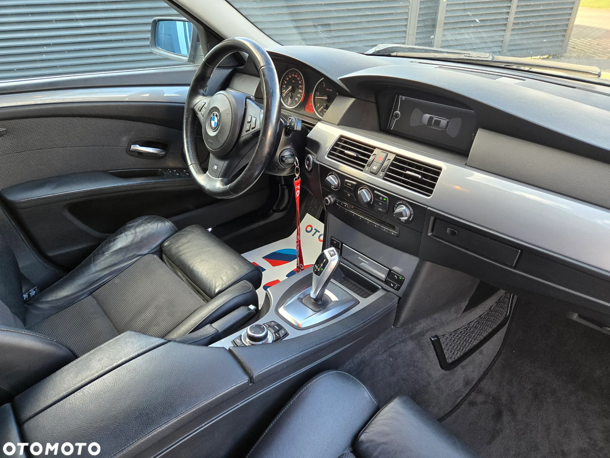 BMW Seria 5 525d Touring - 7