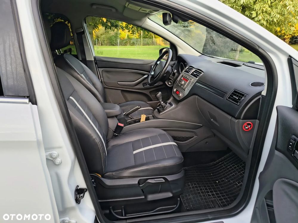 Ford Kuga 2.0 TDCi 4x4 Individual - 17