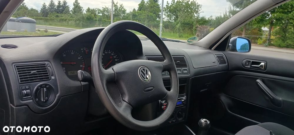 Volkswagen Golf 1.9 TDI Comfortline - 15