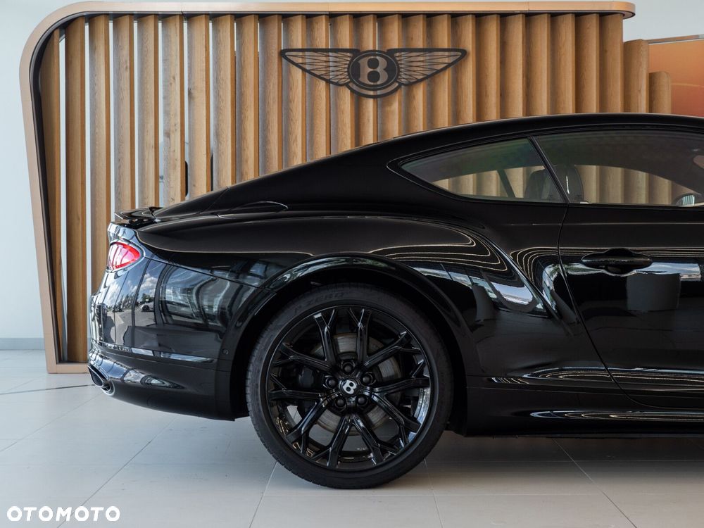 Bentley Continental GT - 11