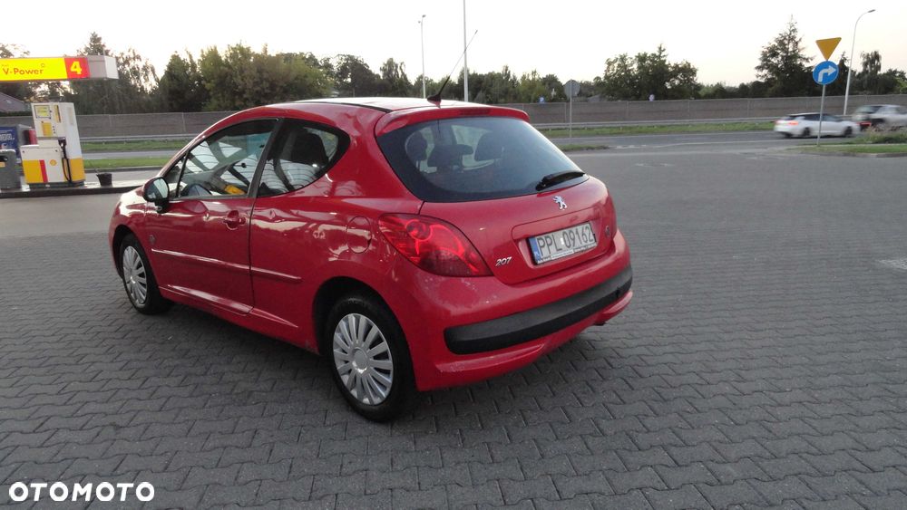 Peugeot 207 - 5