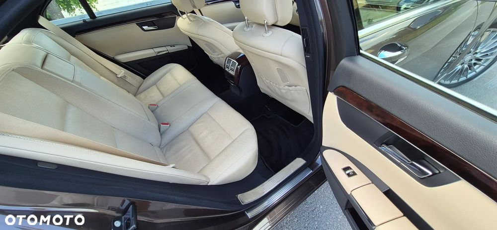 Mercedes-Benz Klasa S 500 BlueEFFICIENCY 4-Matic - 17