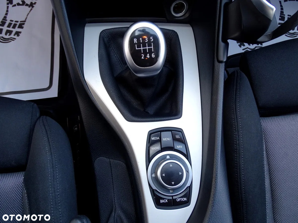 BMW X1 sDrive20d EfficientDynamics - 21