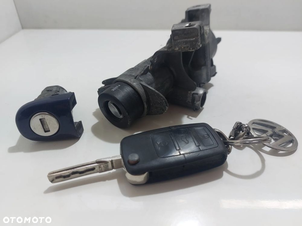 STACYJKA KLUCZYK ZAMEK AUTOMATYCZNA SKRZYNIA VW PASSAT B5FL SLASK WYSYLKA - 1