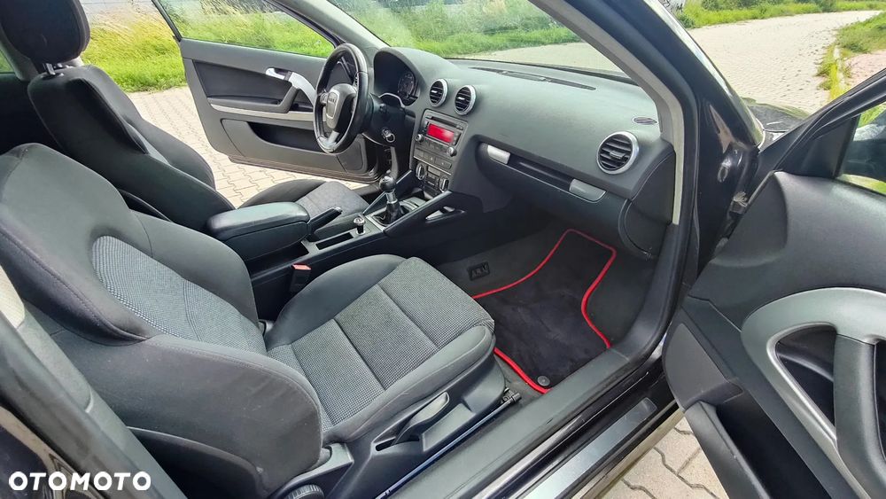 Audi A3 3-drzwiowe 1.8 TFSI Ambition - 11
